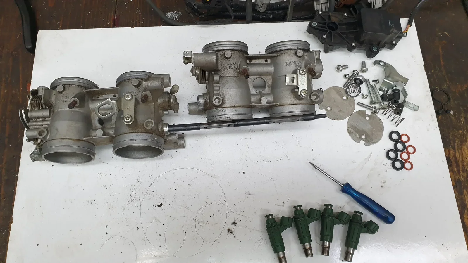 Ultrazvučna kada za čišćenje dizni